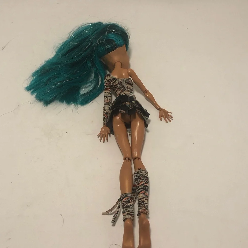 MH G1 Nefera De Nile Doll Basic Doll